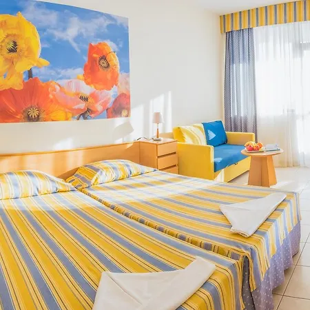 Lebed Отель 4*